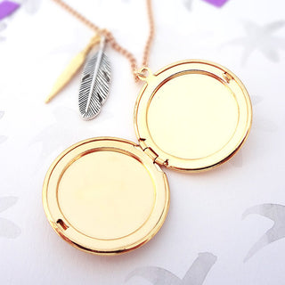 Spread Your Wings Locket - Gold